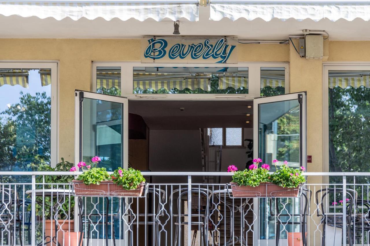 Hotel Beverly Rímini Exterior foto